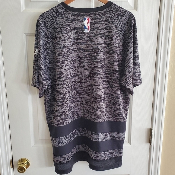 NWT Adidas NBA Atlanta Hawks Unique Jersey Shirt size XL - Picture 6 of 9